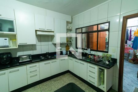 Cozinha de casa à venda com 3 quartos, 70m² em Vila Guilhermina, São Paulo