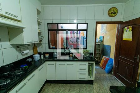 Cozinha de casa à venda com 3 quartos, 70m² em Vila Guilhermina, São Paulo