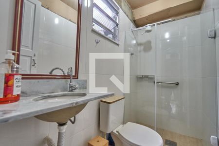 Banheiro de kitnet/studio para alugar com 1 quarto, 45m² em Vila Isabel, Rio de Janeiro