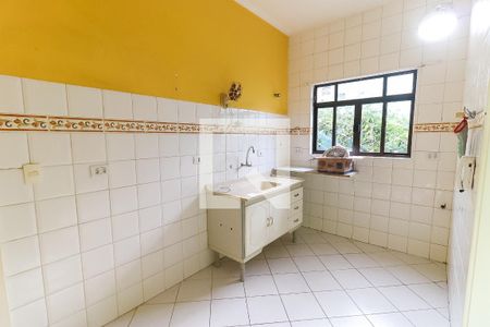 Cozinha  de casa à venda com 4 quartos, 128m² em Vila Alexandria, São Paulo