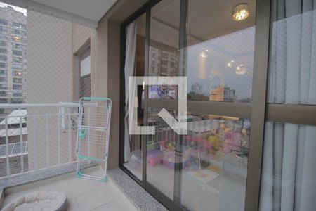 Sacada de apartamento à venda com 3 quartos, 86m² em Passo da Areia, Porto Alegre