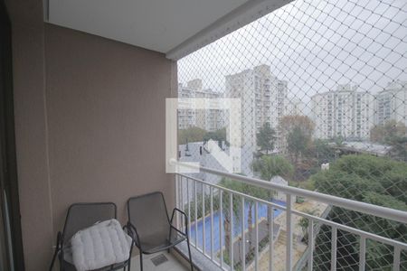 Sacada de apartamento à venda com 3 quartos, 86m² em Passo da Areia, Porto Alegre