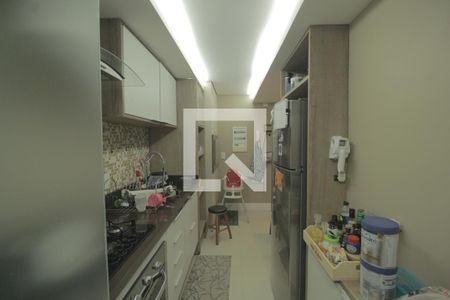 Cozinha e Área de Serviço de apartamento à venda com 3 quartos, 86m² em Passo da Areia, Porto Alegre