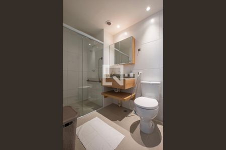 Suíte - Banheiro de apartamento para alugar com 1 quarto, 31m² em Pinheiros, São Paulo
