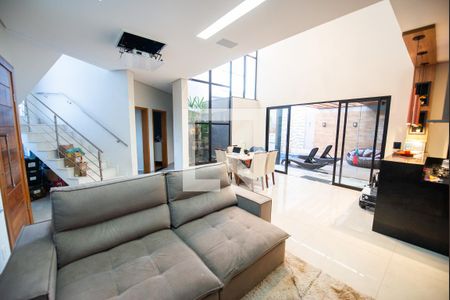Casa de condomínio para alugar com 300m², 3 quartos e 3 vagasSala 1