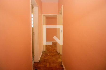 Corredor de apartamento à venda com 2 quartos, 70m² em Santa Maria Goretti, Porto Alegre