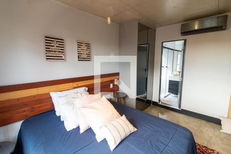 Quarto de kitnet/studio para alugar com 1 quarto, 69m² em Vila Suzana, São Paulo