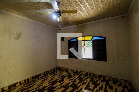 Casa para alugar com 3 quartos, 250m² em Jardim Vila Formosa, São Paulo