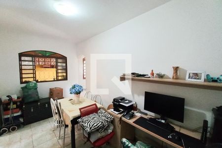 Sala de Jantar de casa à venda com 2 quartos, 360m² em Rio Branco, Belo Horizonte