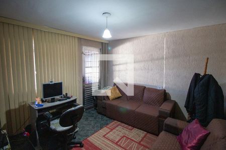 Sala de casa à venda com 1 quarto, 200m² em Cidade Antônio Estevão de Carvalho, São Paulo