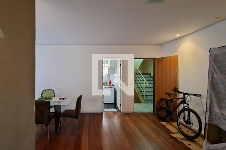 Sala de apartamento à venda com 3 quartos, 110m² em Buritis, Belo Horizonte