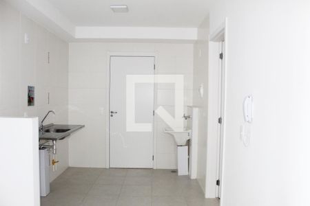 Sala/Cozinha de apartamento à venda com 1 quarto, 32m² em Jardim Caravelas, São Paulo