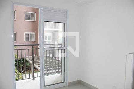 Sala/Cozinha de apartamento para alugar com 1 quarto, 32m² em Jardim Caravelas, São Paulo