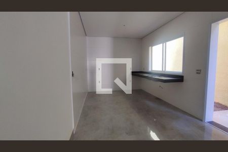 Cozinha de casa à venda com 3 quartos, 120m² em Morro do Confisco, Contagem