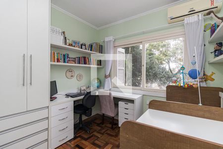 Quarto 2 de apartamento para alugar com 2 quartos, 70m² em Santana, Porto Alegre