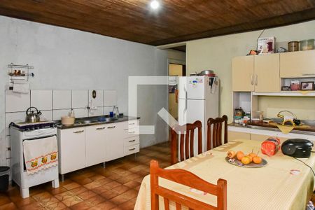 Casa à venda com 100m², 4 quartos e 2 vagas Casa à venda com 100m², 4 quartos e 2 vagasCozinha