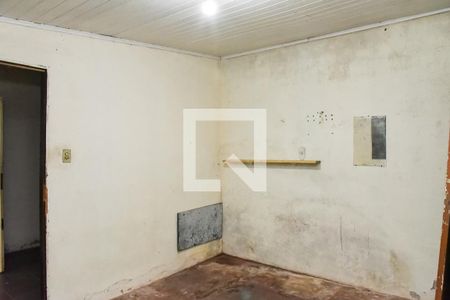 Casa à venda com 100m², 4 quartos e 2 vagas Casa à venda com 100m², 4 quartos e 2 vagasQuarto 4/Casa Fundos