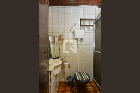 Casa à venda com 100m², 4 quartos e 2 vagas Casa à venda com 100m², 4 quartos e 2 vagasBanheiro