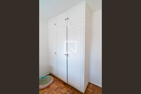 Quarto 1 - Armários de apartamento para alugar com 2 quartos, 74m² em Vila Alexandria, São Paulo