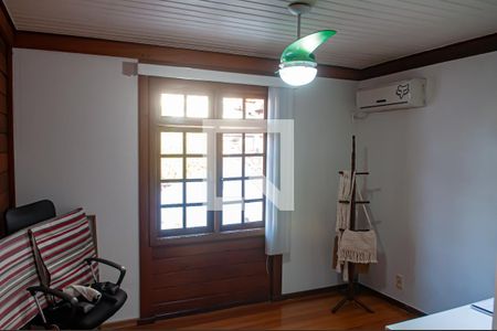 quarto 1 de casa à venda com 3 quartos, 160m² em Taquara, Rio de Janeiro