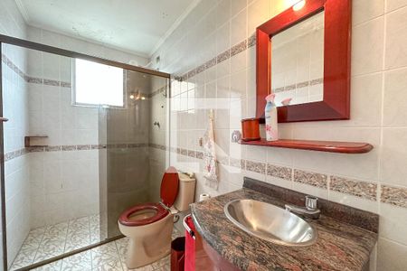 Banheiro de apartamento para alugar com 1 quarto, 71m² em Balneário Cidade Atlântica, Guarujá