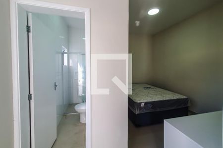 kit sutio de casa para alugar com 1 quarto, 21m² em Vila Firmiano Pinto, São Paulo
