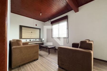 Sala de casa à venda com 3 quartos, 80m² em Coronel Aparício Borges, Porto Alegre