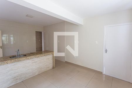 Sala de casa para alugar com 2 quartos, 80m² em Palmares, Belo Horizonte