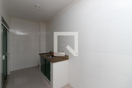 Cozinha de apartamento para alugar com 1 quarto, 40m² em Vila Maria, São Paulo