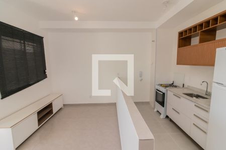 Sala / Cozinha de kitnet/studio para alugar com 1 quarto, 37m² em Presidente Altino, Osasco