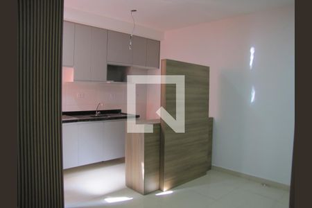 Sala/Quarto de kitnet/studio para alugar com 1 quarto, 24m² em Vila Santa Teresa (zona Leste), São Paulo