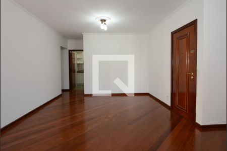 Sala de apartamento para alugar com 4 quartos, 156m² em Cambuí, Campinas