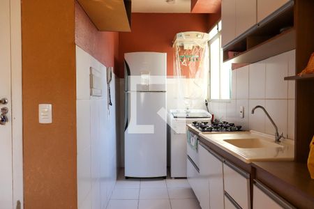 Cozinha de apartamento à venda com 2 quartos, 40m² em Santos Dumont, São Leopoldo