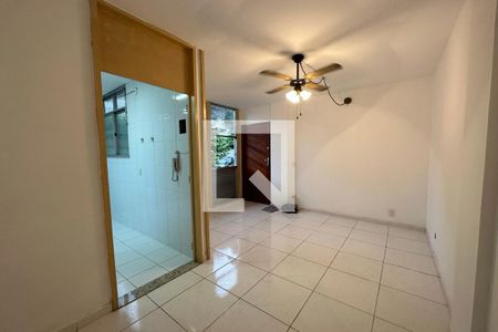 Sala de apartamento para alugar com 2 quartos, 55m² em Freguesia (jacarepaguá), Rio de Janeiro