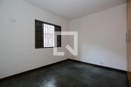 Quarto 1 de casa para alugar com 2 quartos, 100m² em Vila Basileia, São Paulo