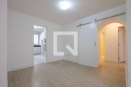 Sala de apartamento para alugar com 3 quartos, 95m² em Cerqueira César, São Paulo