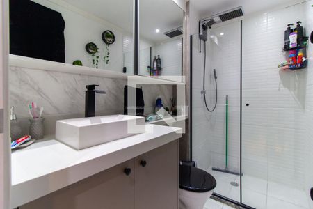 Banheiro de apartamento para alugar com 2 quartos, 36m² em Brás, São Paulo