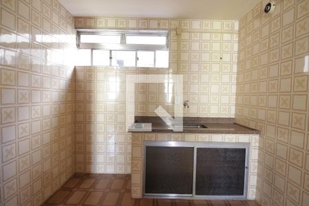 Cozinha de apartamento à venda com 2 quartos, 56m² em Conjunto Habitacional Padre Manoel da Nóbrega, São Paulo