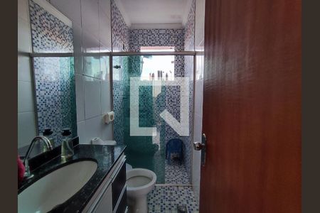 Banheiro 1 de casa de condomínio à venda com 2 quartos, 80m² em Tijuco, Contagem