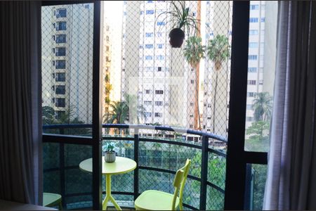 Vista da Sala de apartamento à venda com 3 quartos, 79m² em Jardim Proença, Campinas