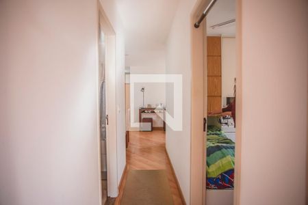 Corredor - Quartos de apartamento para alugar com 2 quartos, 60m² em Saúde, São Paulo