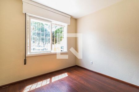 Dormitório 2 de apartamento à venda com 2 quartos, 60m² em Jardim do Salso, Porto Alegre