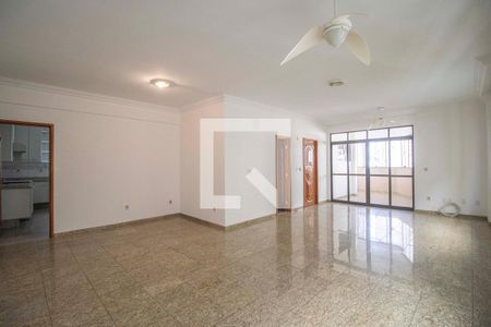 Sala de apartamento para alugar com 4 quartos, 242m² em Setor Bueno, Goiânia