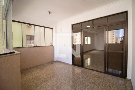 Varanda de apartamento para alugar com 4 quartos, 242m² em Setor Bueno, Goiânia