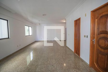 Sala de apartamento para alugar com 4 quartos, 242m² em Setor Bueno, Goiânia