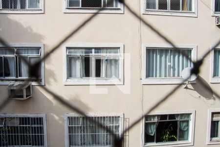 Sala - Janela de apartamento à venda com 2 quartos, 60m² em Lins de Vasconcelos, Rio de Janeiro