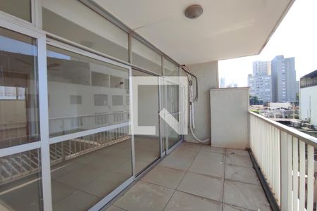 Sacada de apartamento para alugar com 4 quartos, 216m² em Centro, Ribeirão Preto