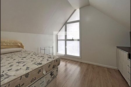 Quarto 3 de casa de condomínio à venda com 4 quartos, 215m² em Teresópolis, Porto Alegre