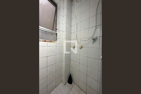 Banheiro de apartamento para alugar com 1 quarto, 34m² em Centro, São Leopoldo