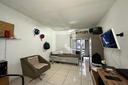 Sala/Quarto de apartamento para alugar com 1 quarto, 34m² em Centro, São Leopoldo